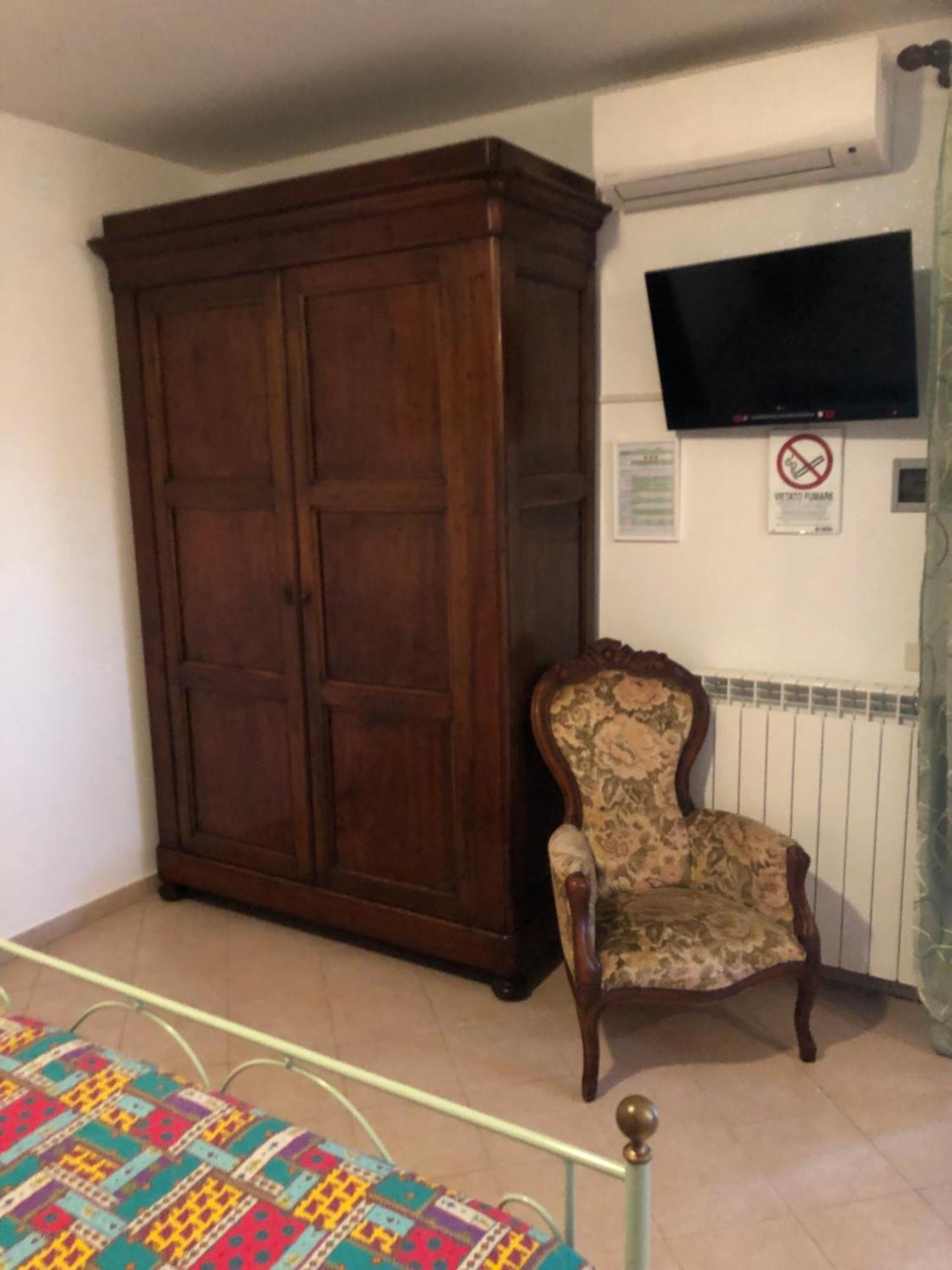 מנצ'יאנו Agriturismo La Canonica מראה חיצוני תמונה